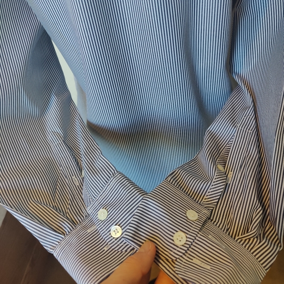 NWOT J. Crew little Boys Button Down Striped Shirt π (Boy's Size 4) π π - Picture 5 of 16